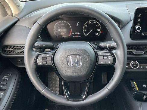 Used 2024 Honda HR-V EX-L image 11
