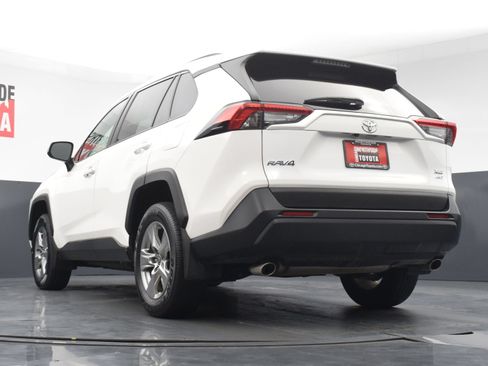 Used 2024 Toyota RAV4 XLE w/ Convenience Package AWD/4WD image 28