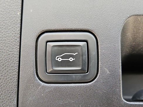 Used 2021 Cadillac XT4 Sport AWD/4WD image 31