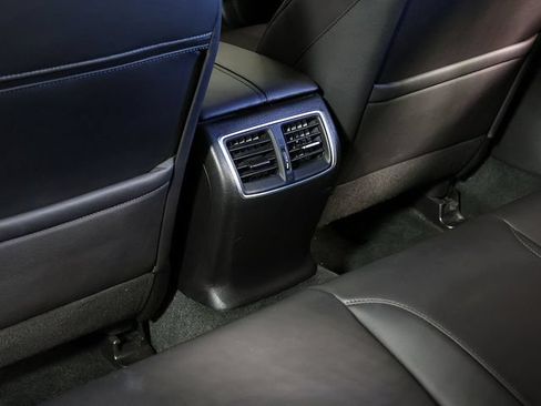 Certified 2018 Acura TLX V6 SH-AWD image 48