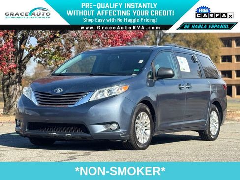 Used 2016 Toyota Sienna XLE image 1