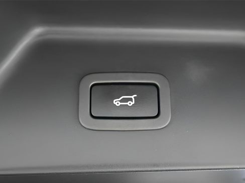 Used 2019 Land Rover Range Rover Long Wheelbase Supercharged image 19