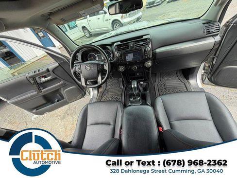 Used 2018 Toyota 4Runner TRD Off-Road Premium image 30