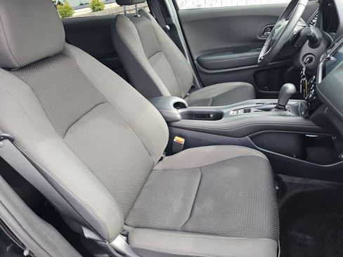 Used 2021 Honda HR-V Sport image 16