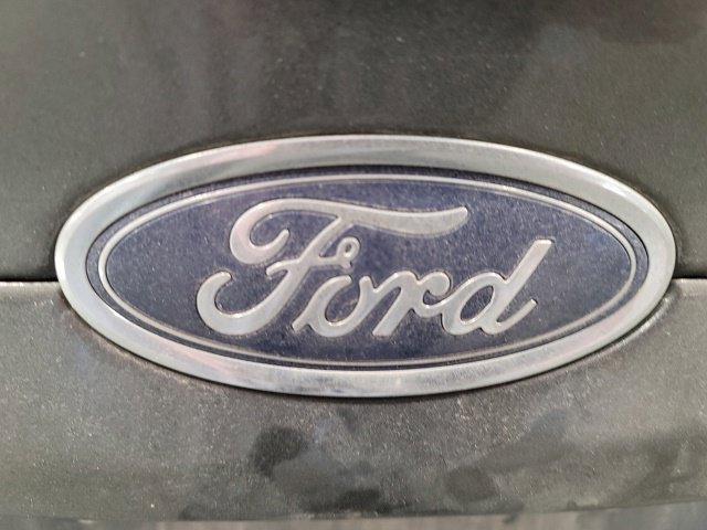 Used 2016 Ford Fusion Titanium AWD/4WD image 17