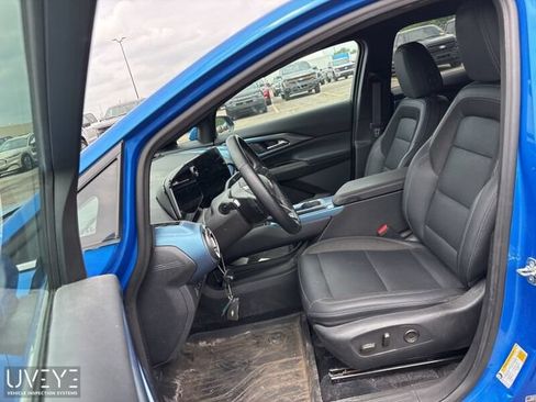 Used 2024 Chevrolet Equinox EV LT AWD/4WD image 7