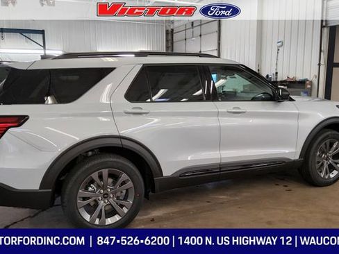 New 2026 Ford Explorer Active w/ Active Comfort Package image 4