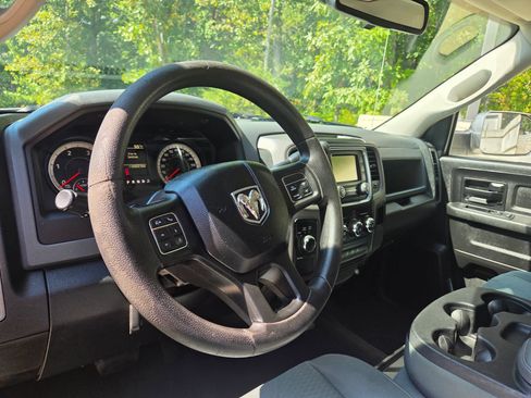 Used 2016 RAM 2500 Tradesman w/ Popular Equipment Group AWD/4WD image 3