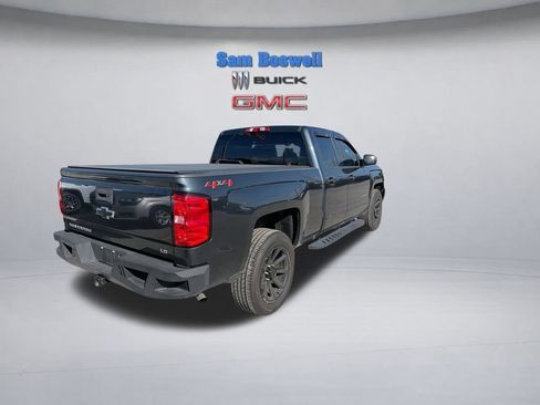 Used 2019 Chevrolet Silverado 1500 LT w/ All Star Edition AWD/4WD image 9