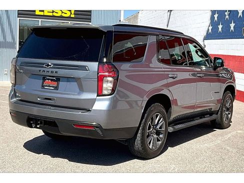 Used 2021 Chevrolet Tahoe Z71 w/ Z71 Signature Package AWD/4WD image 2