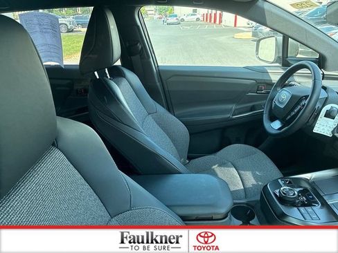Used 2026 Toyota bZ FWD image 20