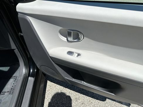 Used 2024 Hyundai Ioniq 5 SEL AWD/4WD image 14