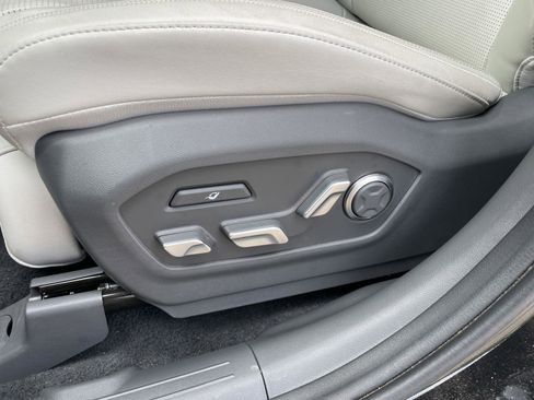 Used 2024 Hyundai Santa Fe Calligraphy FWD image 12