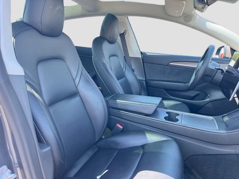 Used 2023 Tesla Model 3 Standard Range RWD image 29