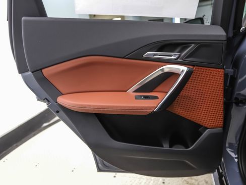 New 2026 BMW X1 xDrive28i w/ Technology Package image 19