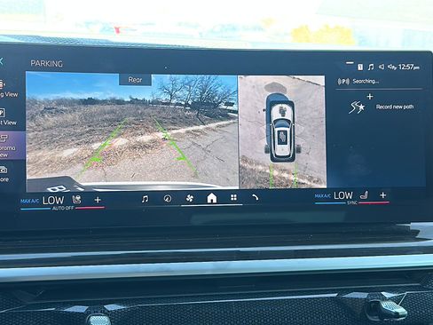 Certified 2024 BMW X5 xDrive40i w/ Premium Package image 31