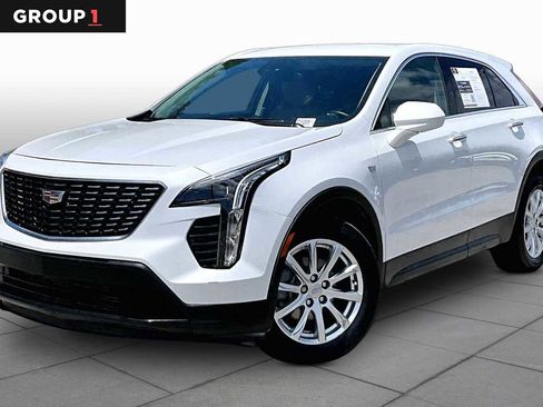 Used 2023 Cadillac XT4 Luxury FWD image 1