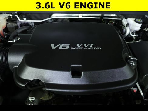 Used 2021 Chevrolet Colorado W/T w/ Custom Special Edition image 5