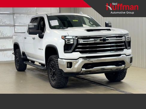 Used 2024 Chevrolet Silverado 2500 LTZ w/ LTZ Plus Package AWD/4WD image 1
