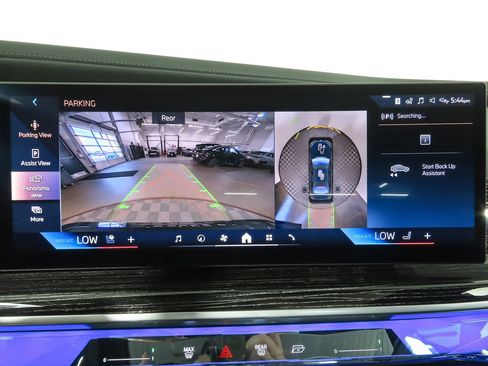 Used 2025 BMW i7 eDrive50 w/ M Sport Package RWD image 22
