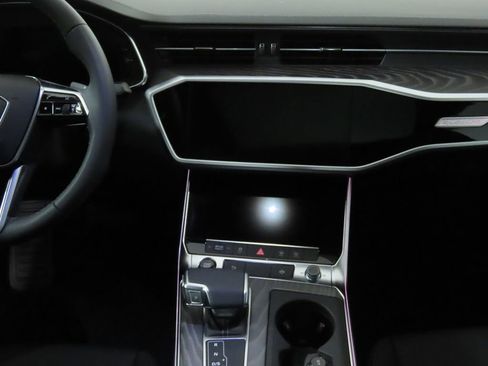 Used 2025 Audi A6 Premium Plus w/ Premium Plus Package image 14