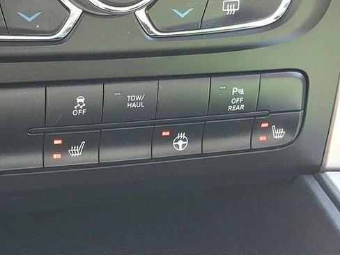 Used 2019 RAM 1500 Classic Warlock AWD/4WD image 27