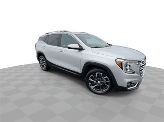 Certified 2022 GMC Terrain SLT w/ Infotainment Package II video 2
