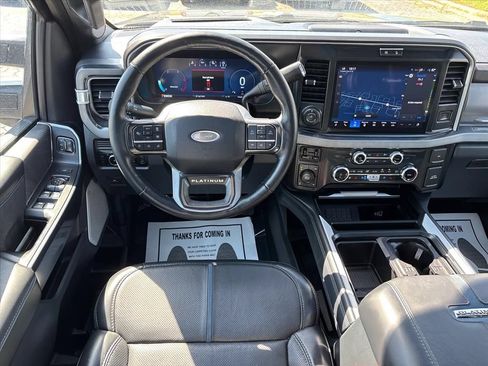 Used 2025 Ford F250 Platinum AWD/4WD image 23