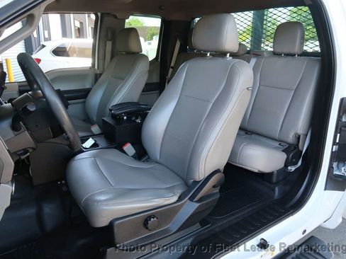 Used 2018 Ford F250 XL w/ Power Equipment Group RWD image 11