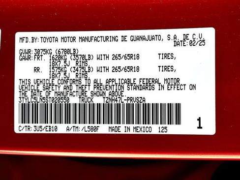 Used 2025 Toyota Tacoma Limited AWD/4WD image 32