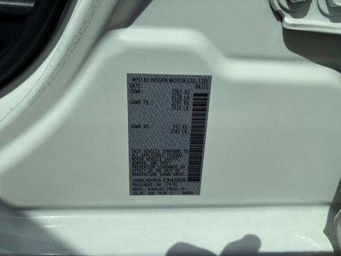 Used 2025 Nissan Altima 2.5 SV FWD image 24