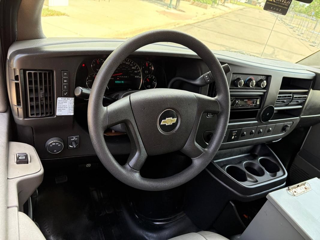 Used 2013 Chevrolet Express 2500 RWD image 8