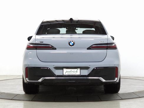 Used 2026 BMW 740i xDrive AWD/4WD image 6