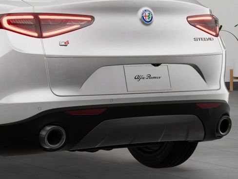 New 2026 Alfa Romeo Stelvio Sprint image 16