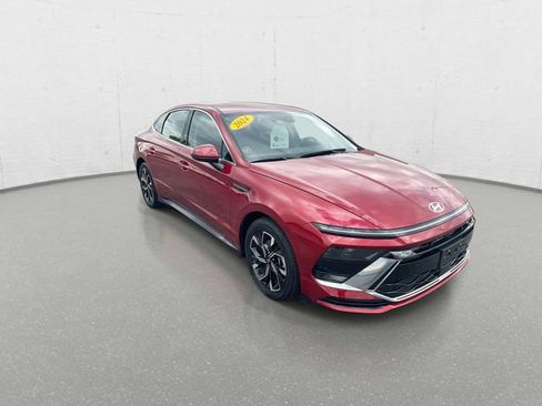 Used 2024 Hyundai Sonata SEL FWD image 5
