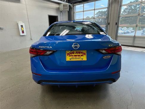 Used 2022 Nissan Sentra SV w/ Trunk Package FWD image 4
