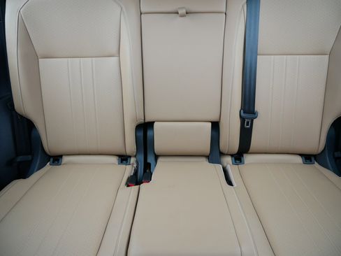 Certified 2024 Volkswagen Tiguan SE R-Line image 13