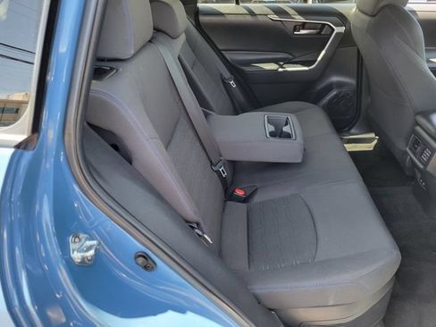 Used 2022 Toyota RAV4 SE w/ SE Grade Weather Package AWD/4WD image 22