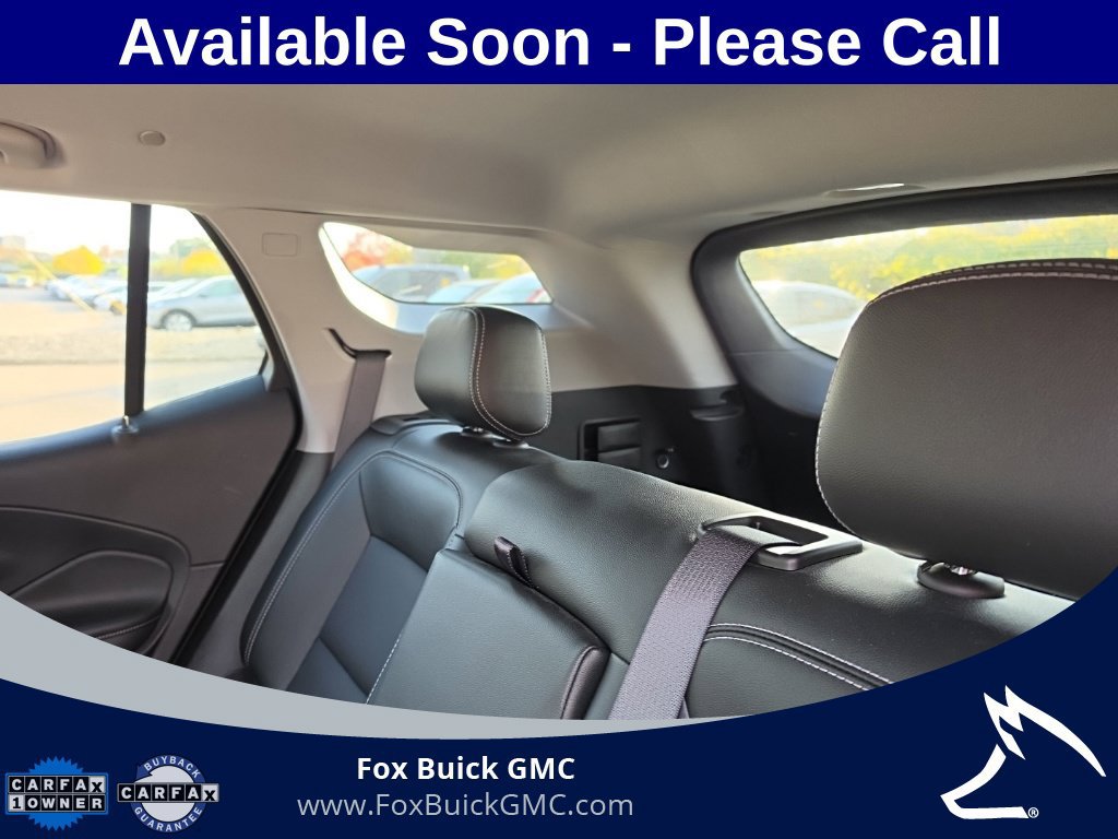 Used 2024 GMC Terrain SLT w/ LPO, Floor Liner Package AWD/4WD image 8