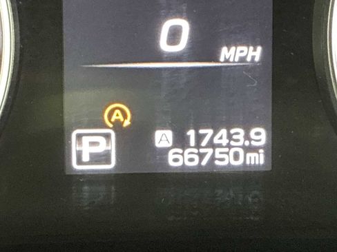 Used 2022 Subaru Legacy Premium image 10