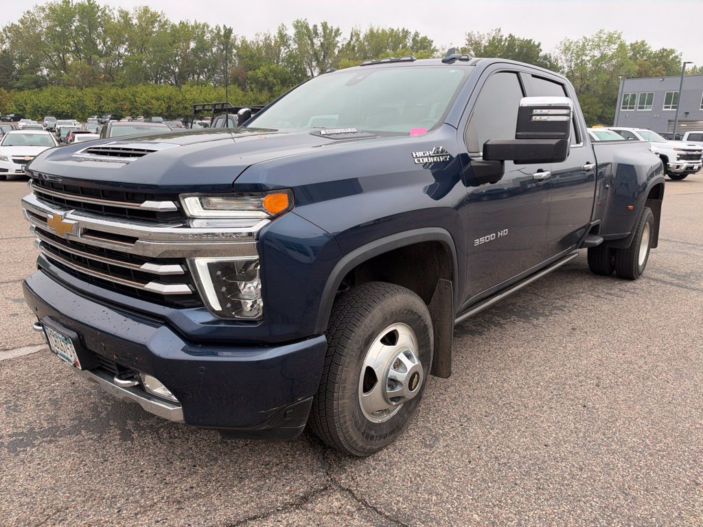 Used 2022 Chevrolet Silverado 3500 High Country w/ Safety Package II AWD/4WD image 14