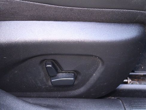 Used 2016 Chrysler 200 C w/ Sun & Sound Group image 12