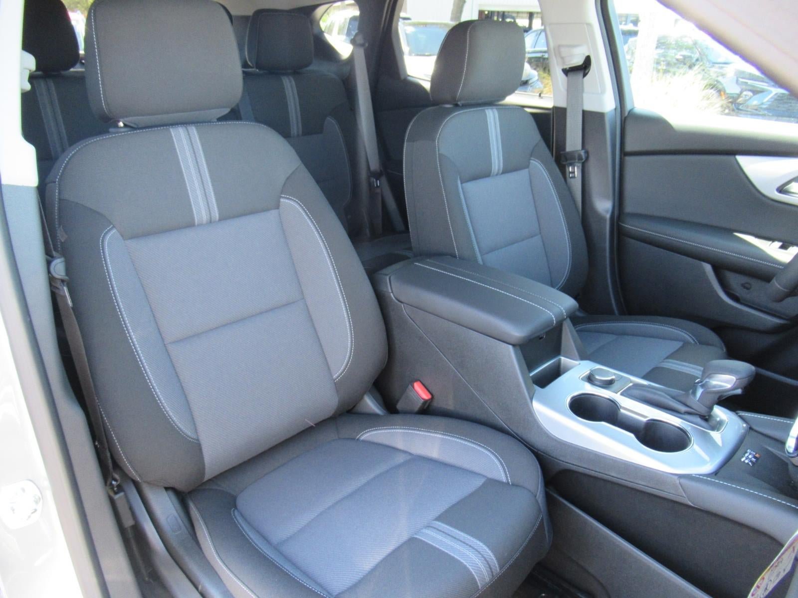New 2026 Chevrolet Blazer LT w/ Convenience Package FWD image 9