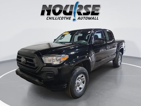 Used 2023 Toyota Tacoma SR AWD/4WD image 1