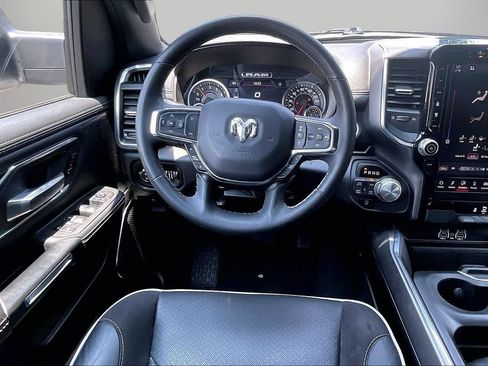 Used 2025 RAM 1500 Laramie w/ Sport Appearance Package AWD/4WD image 12