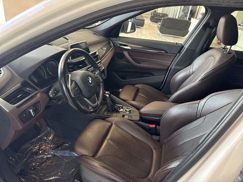 Used 2018 BMW X1 xDrive28i w/ Convenience Package AWD/4WD image 11