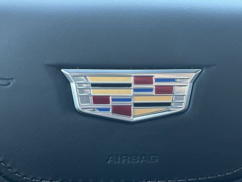 Used 2025 Cadillac Escalade Sport Platinum image 43