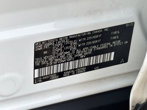 Certified 2024 Toyota RAV4 LE image 30