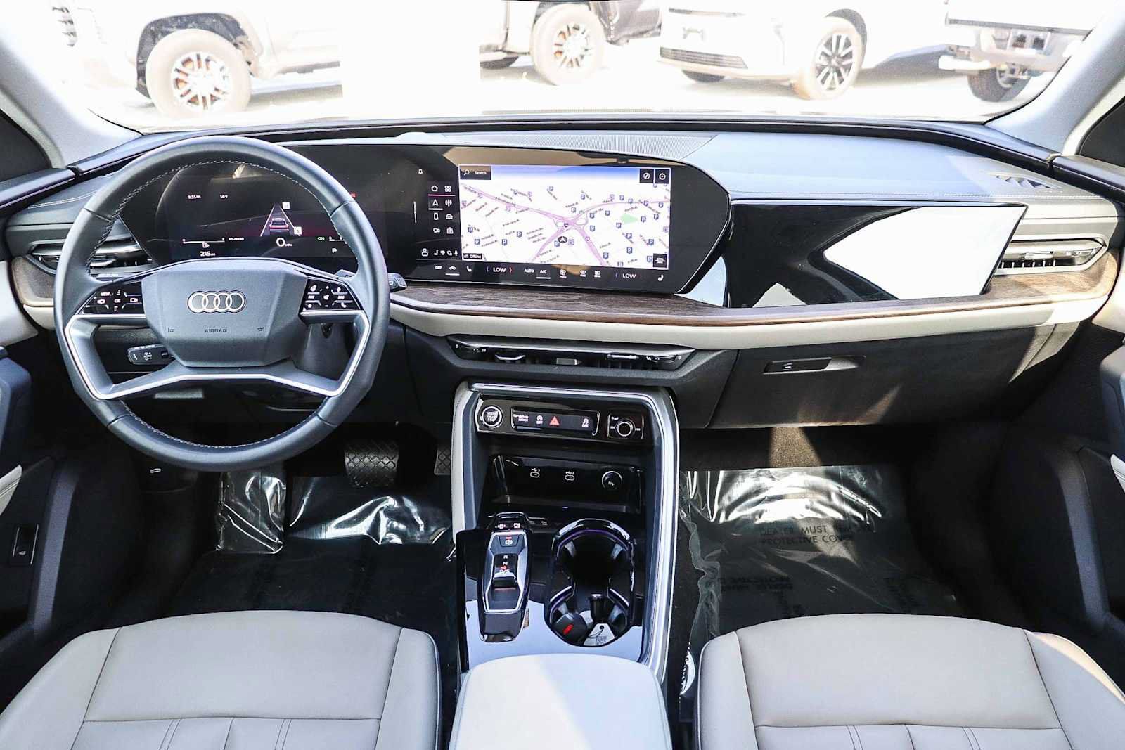 Used 2025 Audi Q5 Premium w/ Convenience Package AWD/4WD image 16