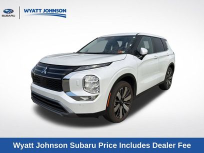 Used 2025 Mitsubishi Outlander SE